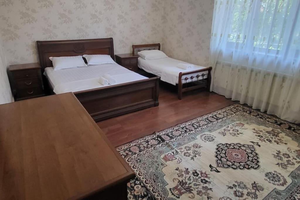 Almaty Guest House *