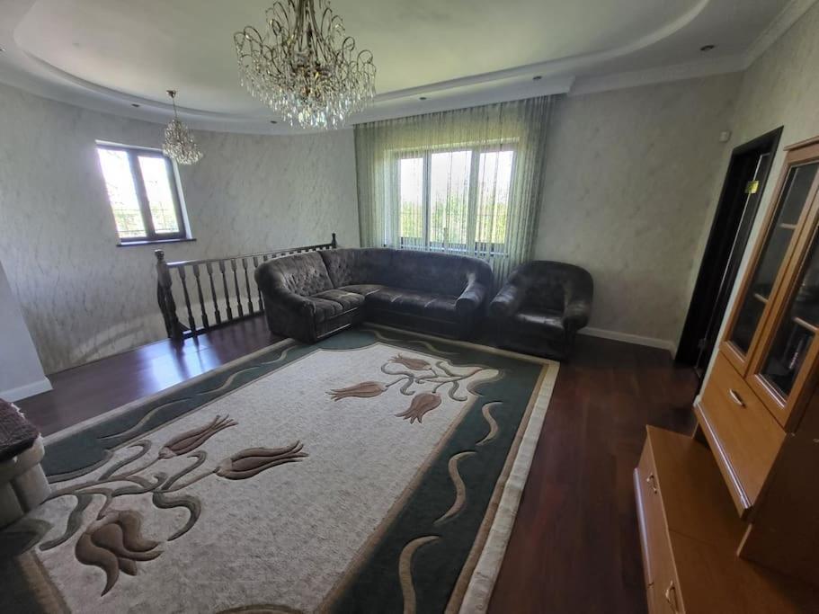 Almaty Guest House Almatı